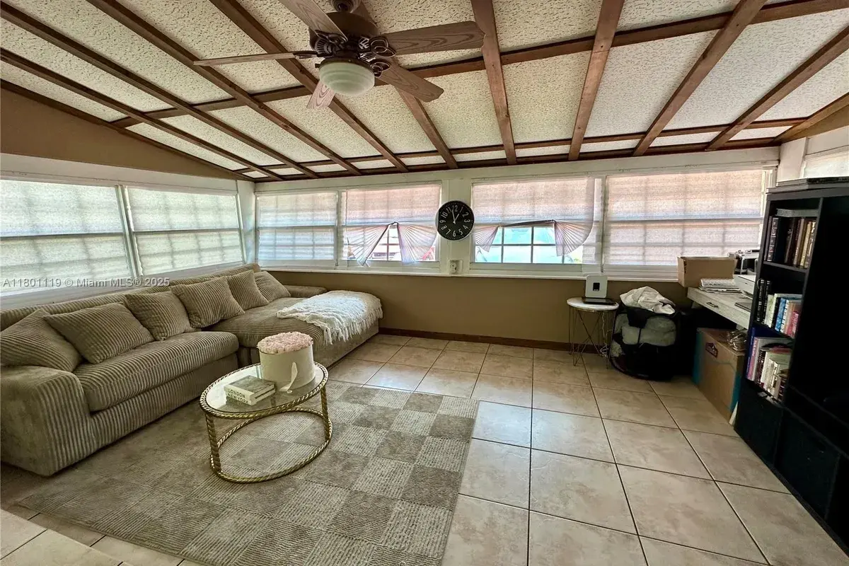 21000 NE 26th Ave, Miami FL 33180