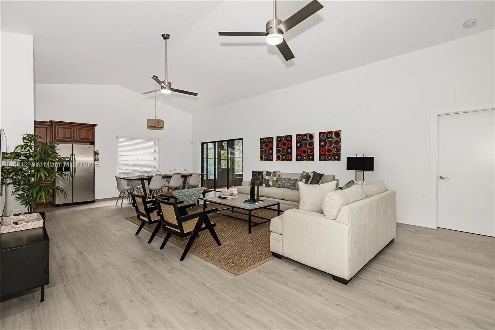 216 SE 9th St # 1, Dania Beach FL 33004 photo 2