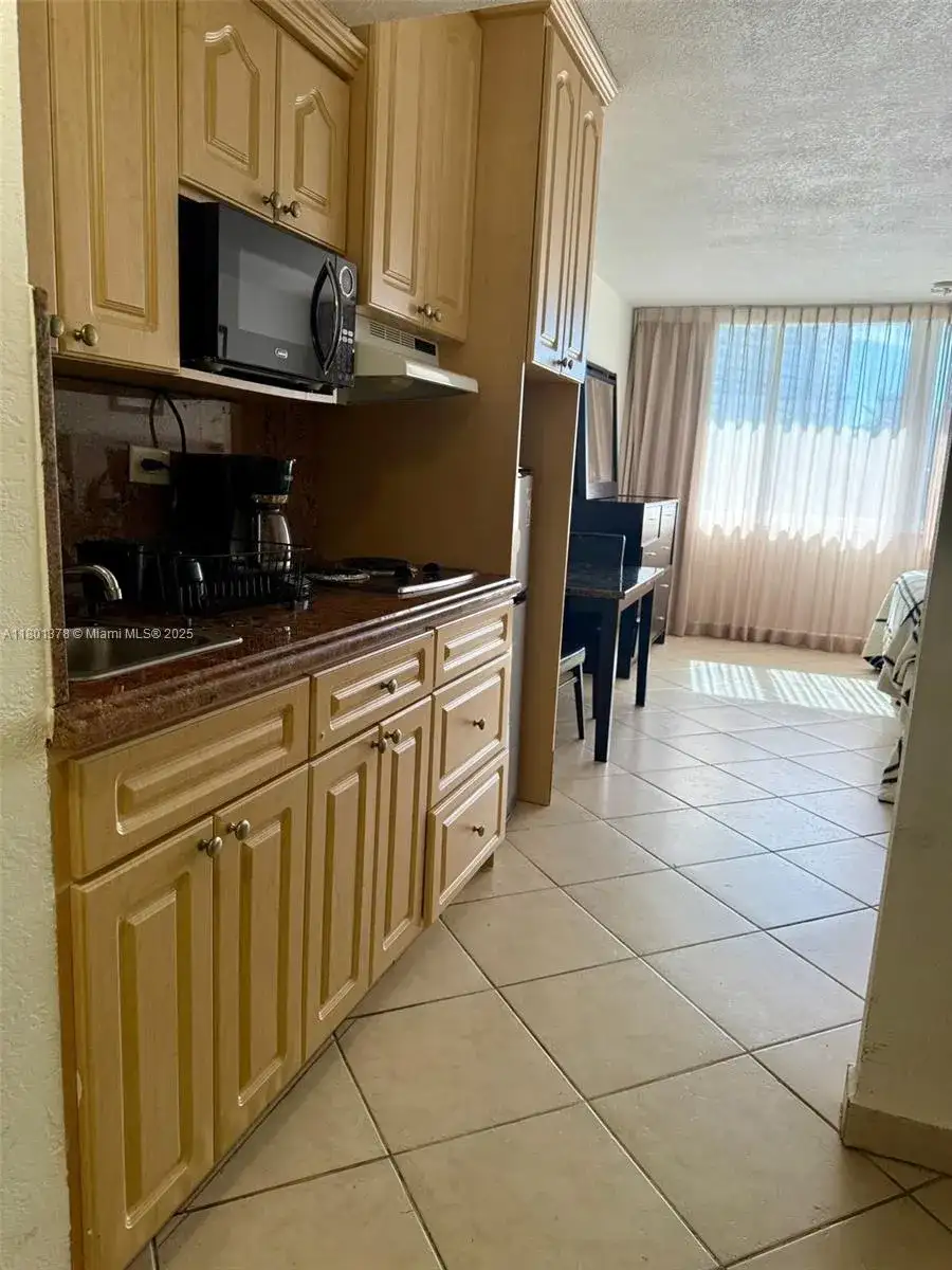19201 Collins Ave # 241, Sunny Isles Beach FL 33160 photo 2