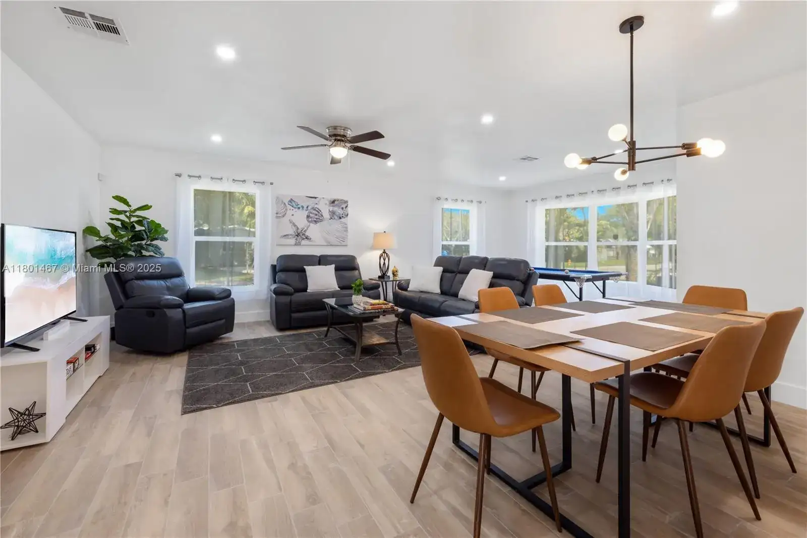 2225 NW 3rd Ave, Wilton Manors FL 33311 photo 4