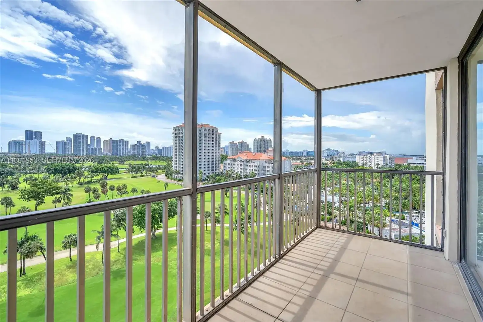 20335 W Country Club Dr # 1108, Aventura FL 33180 photo 2