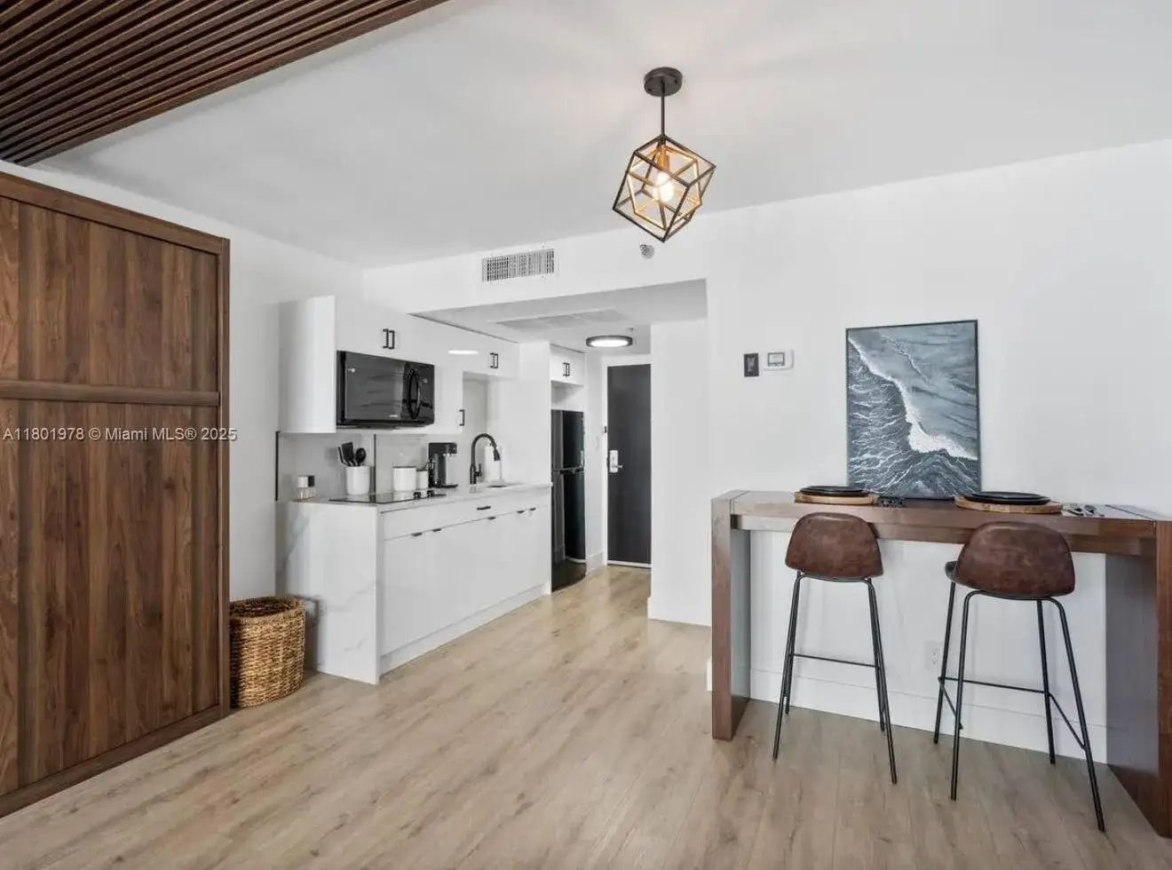 19201 Collins Ave # 1121, Sunny Isles Beach FL 33160 photo 5