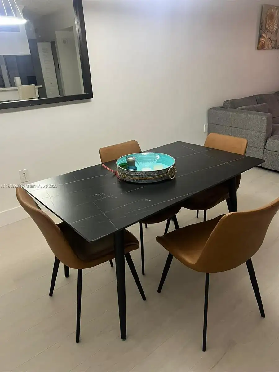 17150 N Bay Rd # 2218, Sunny Isles Beach FL 33160 photo 4