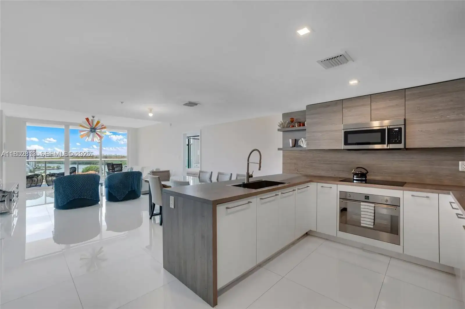 400 Sunny Isles # 1106, Sunny Isles Beach FL 33160 photo 2