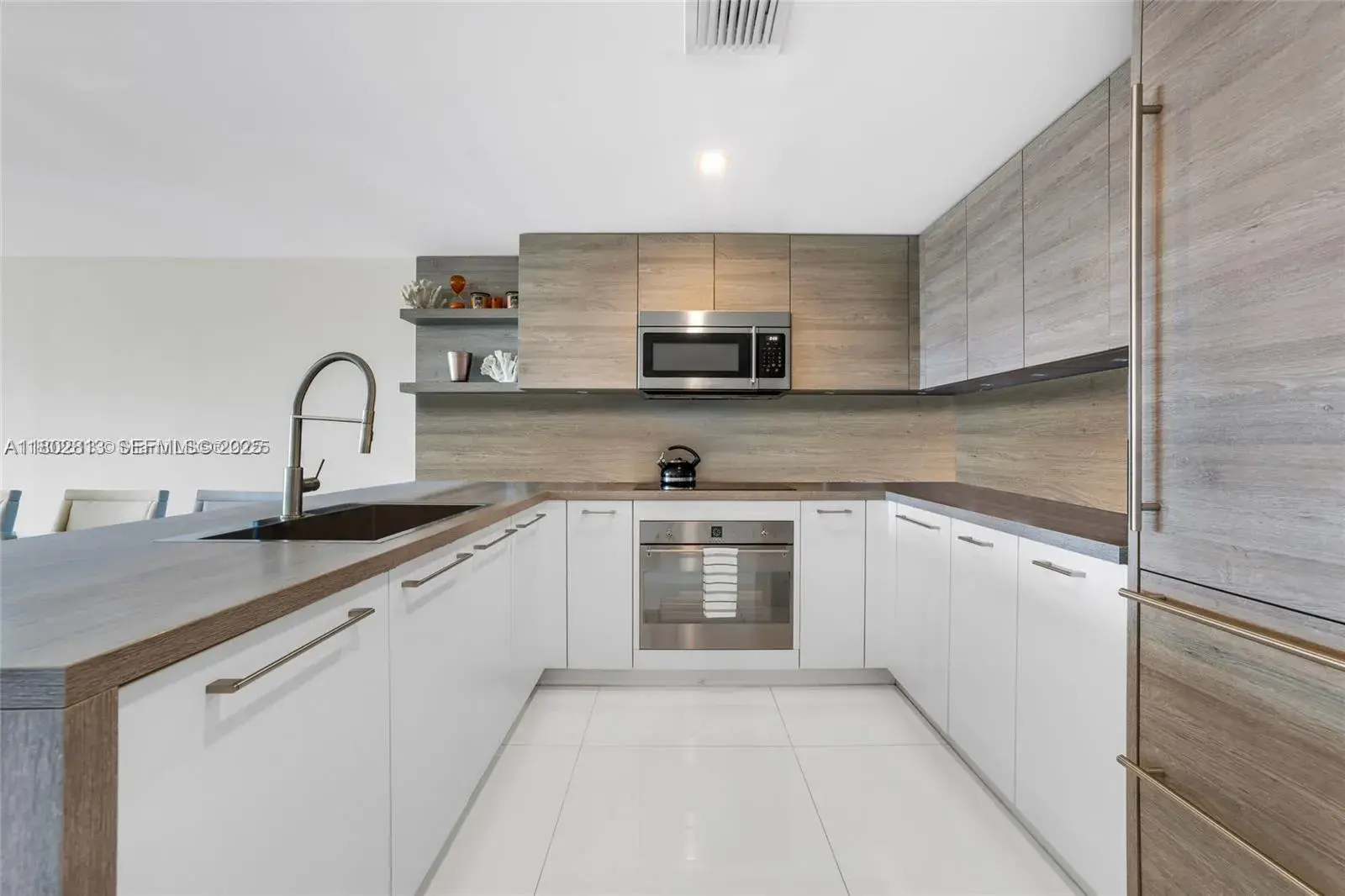 400 Sunny Isles # 1106, Sunny Isles Beach FL 33160