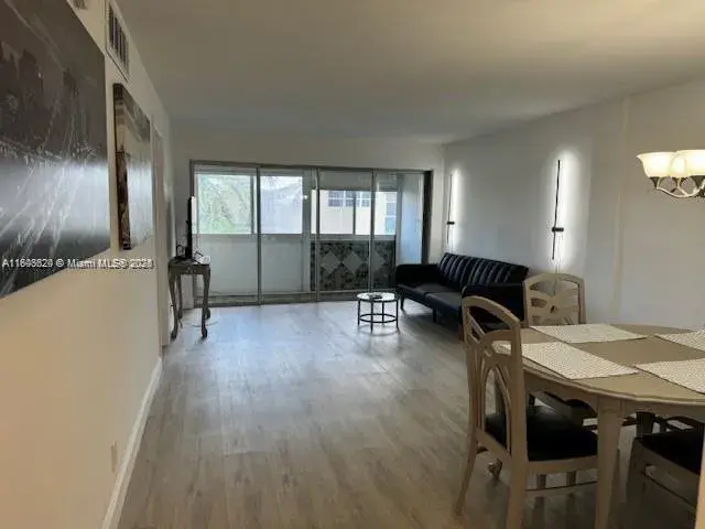 1333 E Hallandale Beach Blvd # 415, Hallandale Beach FL 33009