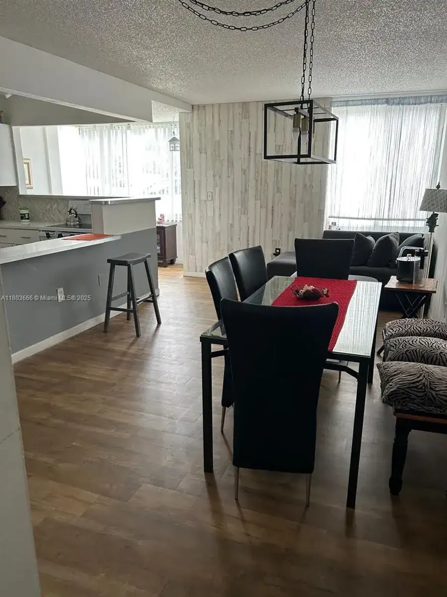 250 180th Dr # 108, Sunny Isles Beach FL 33160 photo 2