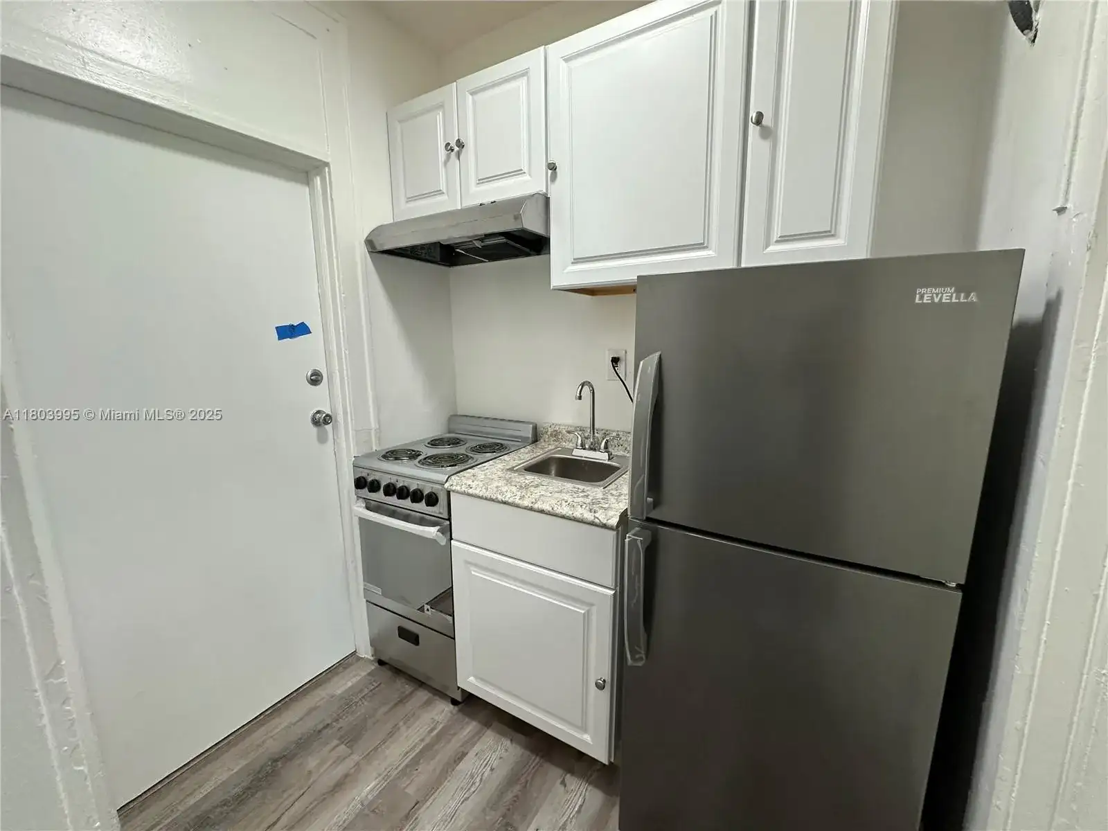 1630 SW 10th St # 4, Miami FL 33135 photo 4