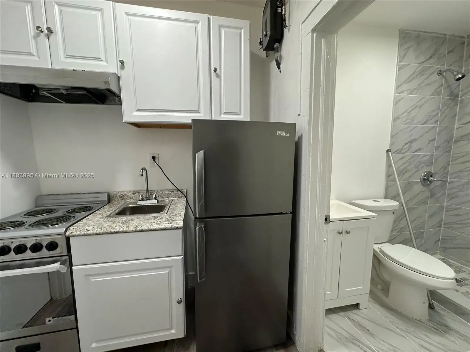 1630 SW 10th St # 4, Miami FL 33135 photo 5