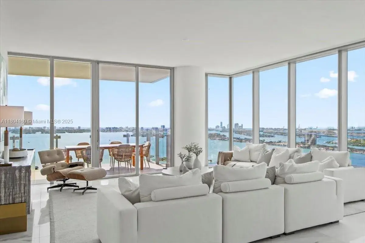 700 NE 26th Ter # 3903, Miami FL 33137