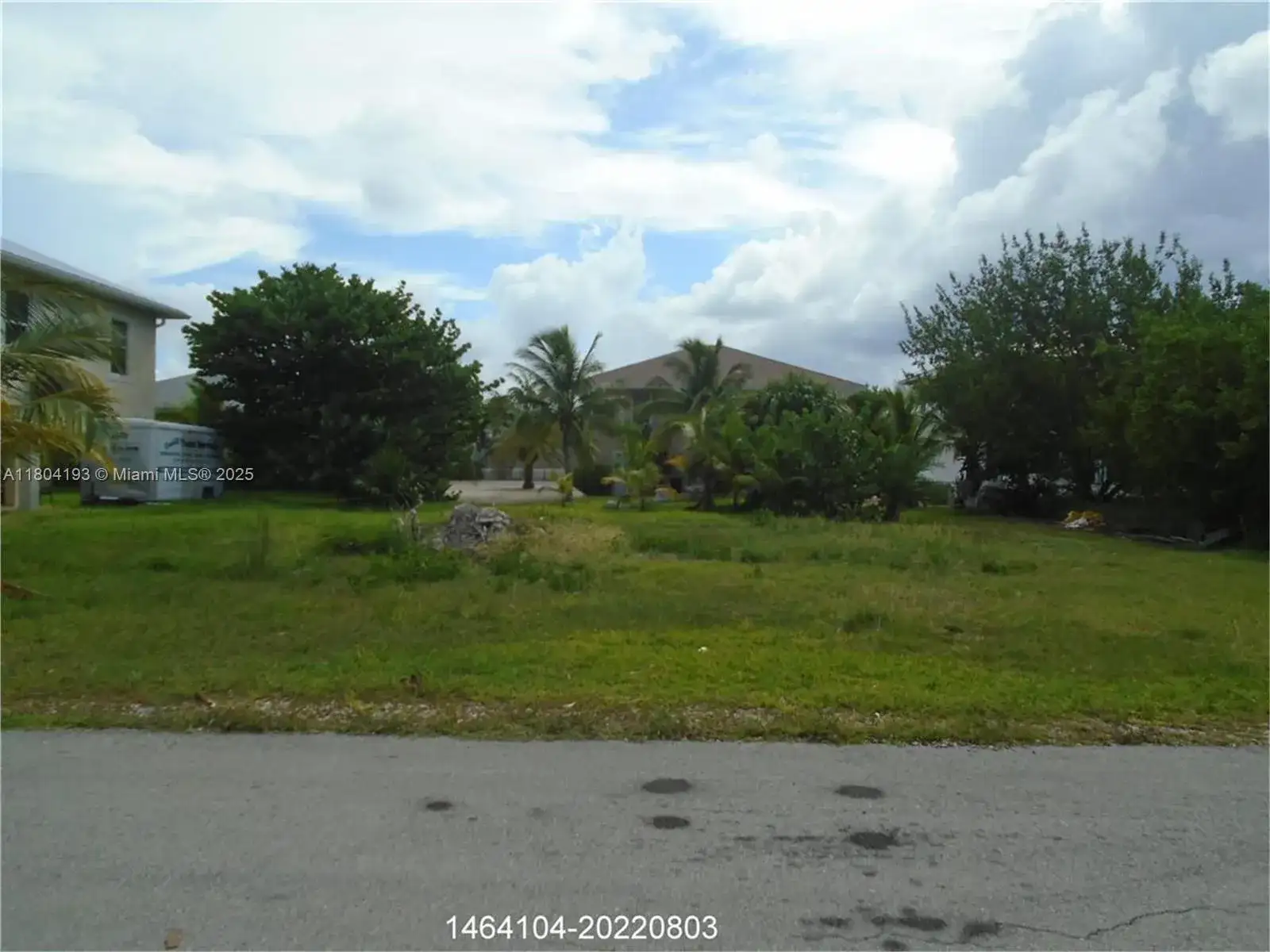 106 S Bahama Dr, Duck FL 33050 photo 2