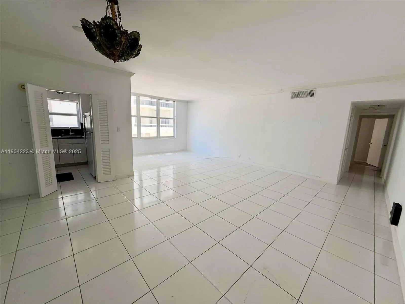 4747 Collins Ave # 207, Miami Beach FL 33140