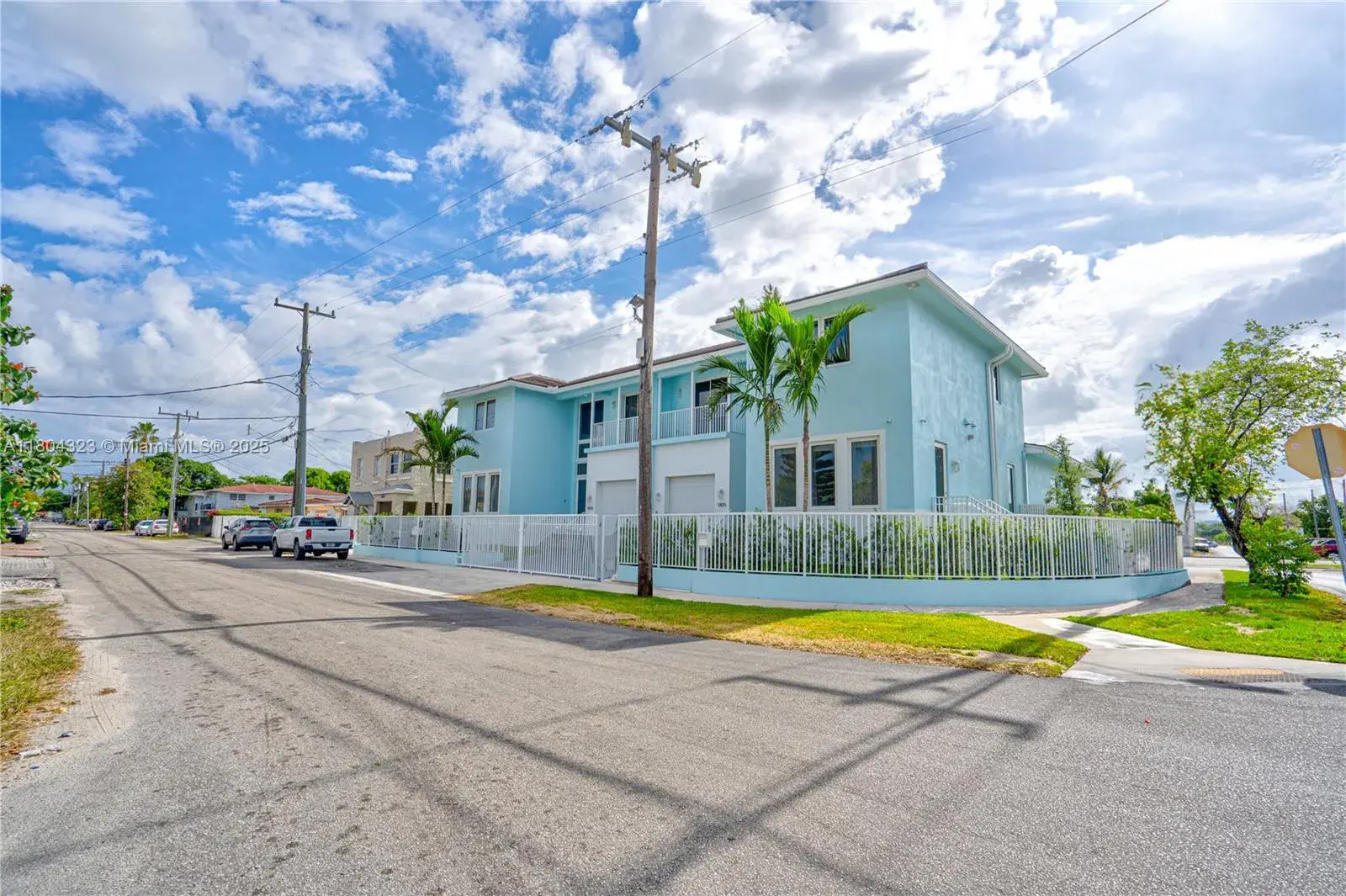 1805 NW 22nd Ct, Miami FL 33125