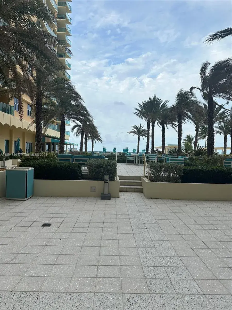 2501 S Ocean Dr # 1228, Hollywood FL 33019