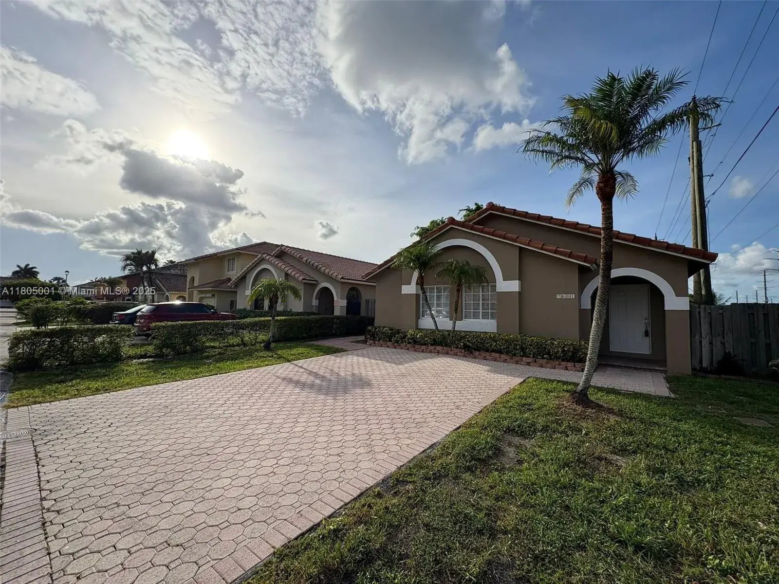 7601 NW 166th Ter, Hialeah FL 33015