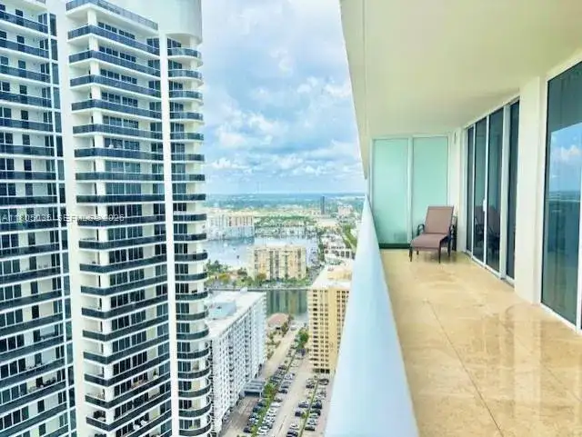 1830 S Ocean Dr # 3702, Hallandale Beach FL 33009 photo 5