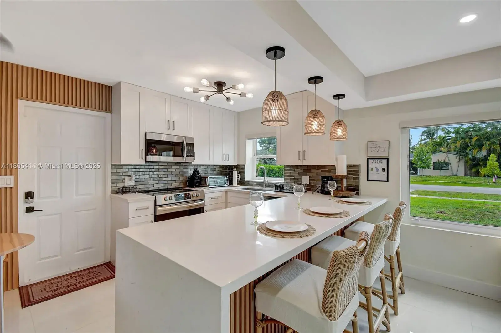 1100 SW 20th St, Fort Lauderdale FL 33315