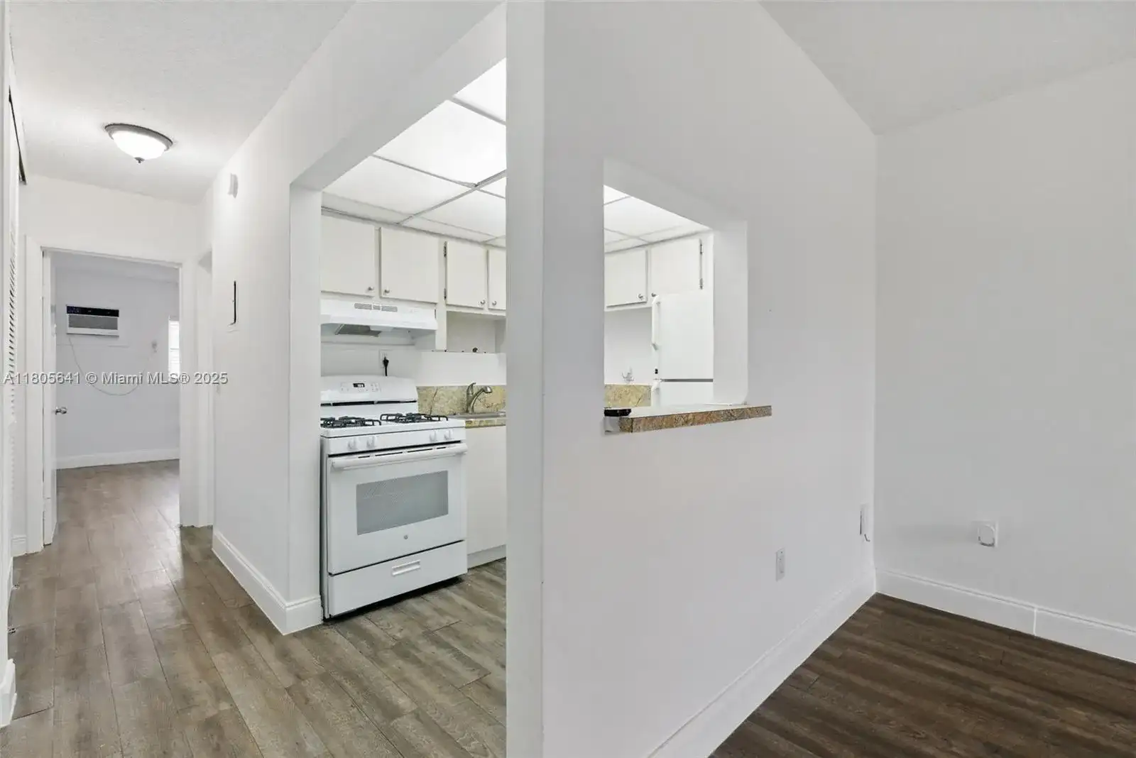 465 E 28th St # 16, Hialeah FL 33013 photo 4