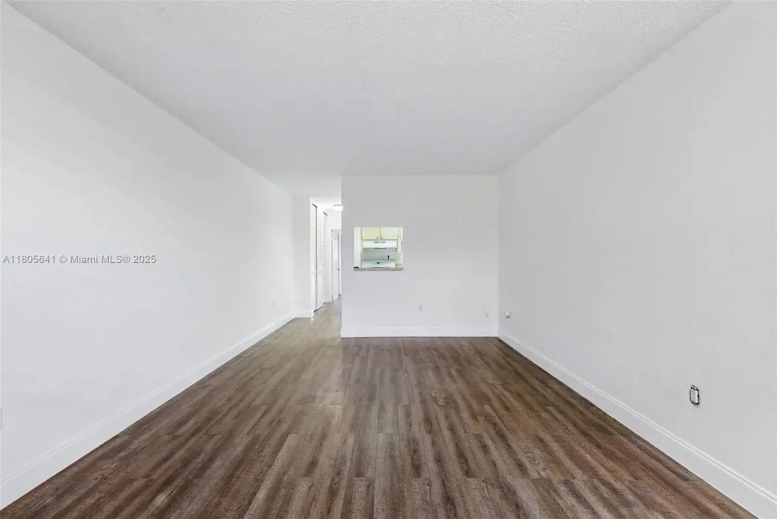 465 E 28th St # 16, Hialeah FL 33013 photo 5