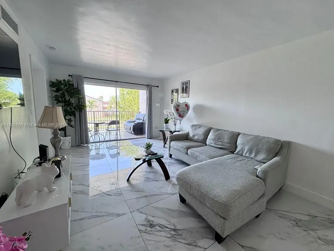 15241 SW 80th St # 207, Miami FL 33193 photo 4