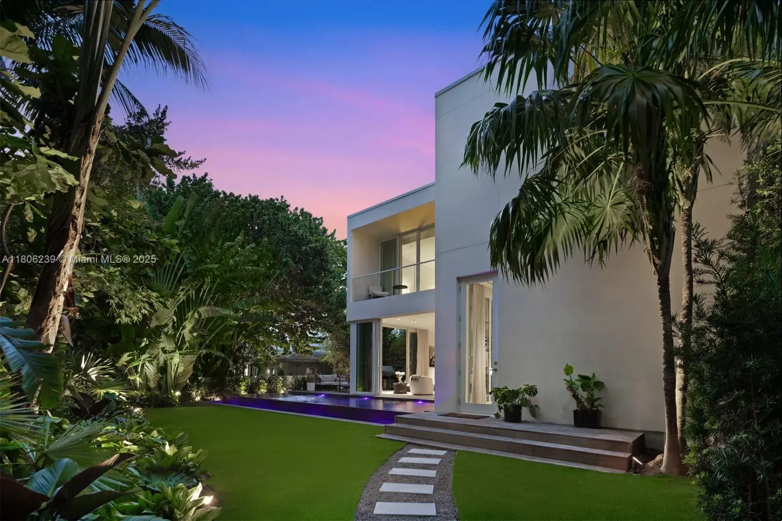 4700 N Meridian Ave, Miami Beach FL 33140