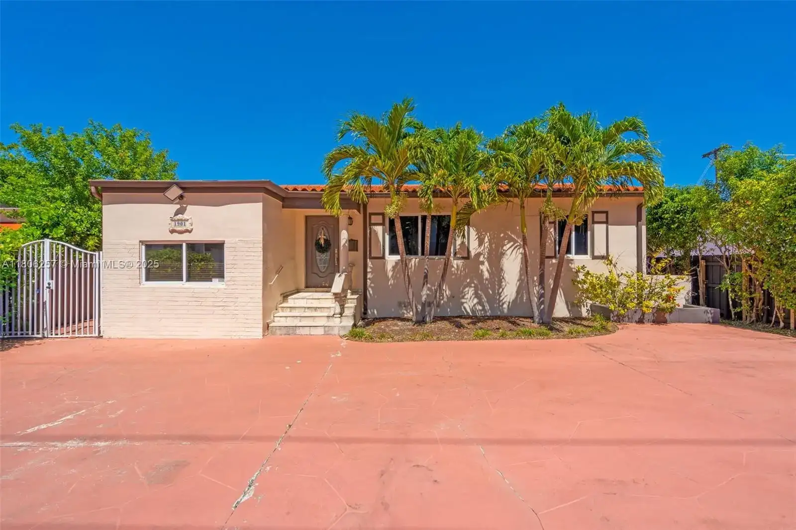 1901 SW 37th Ave, Miami FL 33145 photo 3