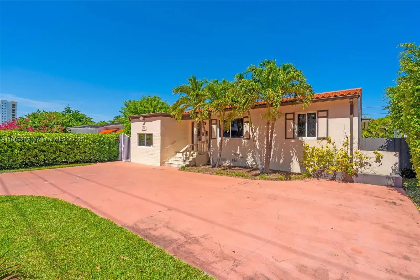 1901 SW 37th Ave, Miami FL 33145 photo 5