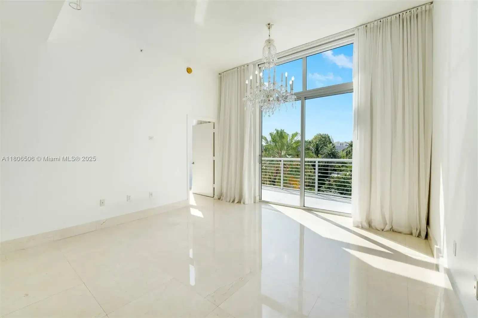 2001 Meridian Ave # 516, Miami Beach FL 33139 photo 3