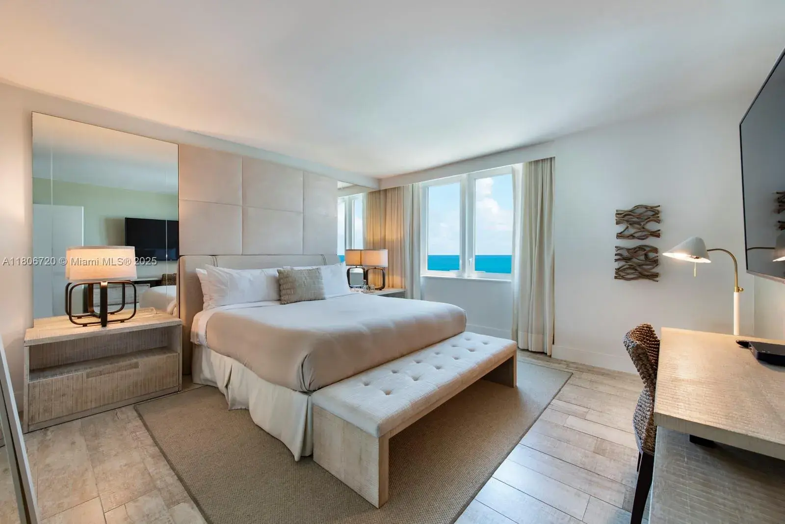102 24th St # 1012, Miami Beach FL 33139