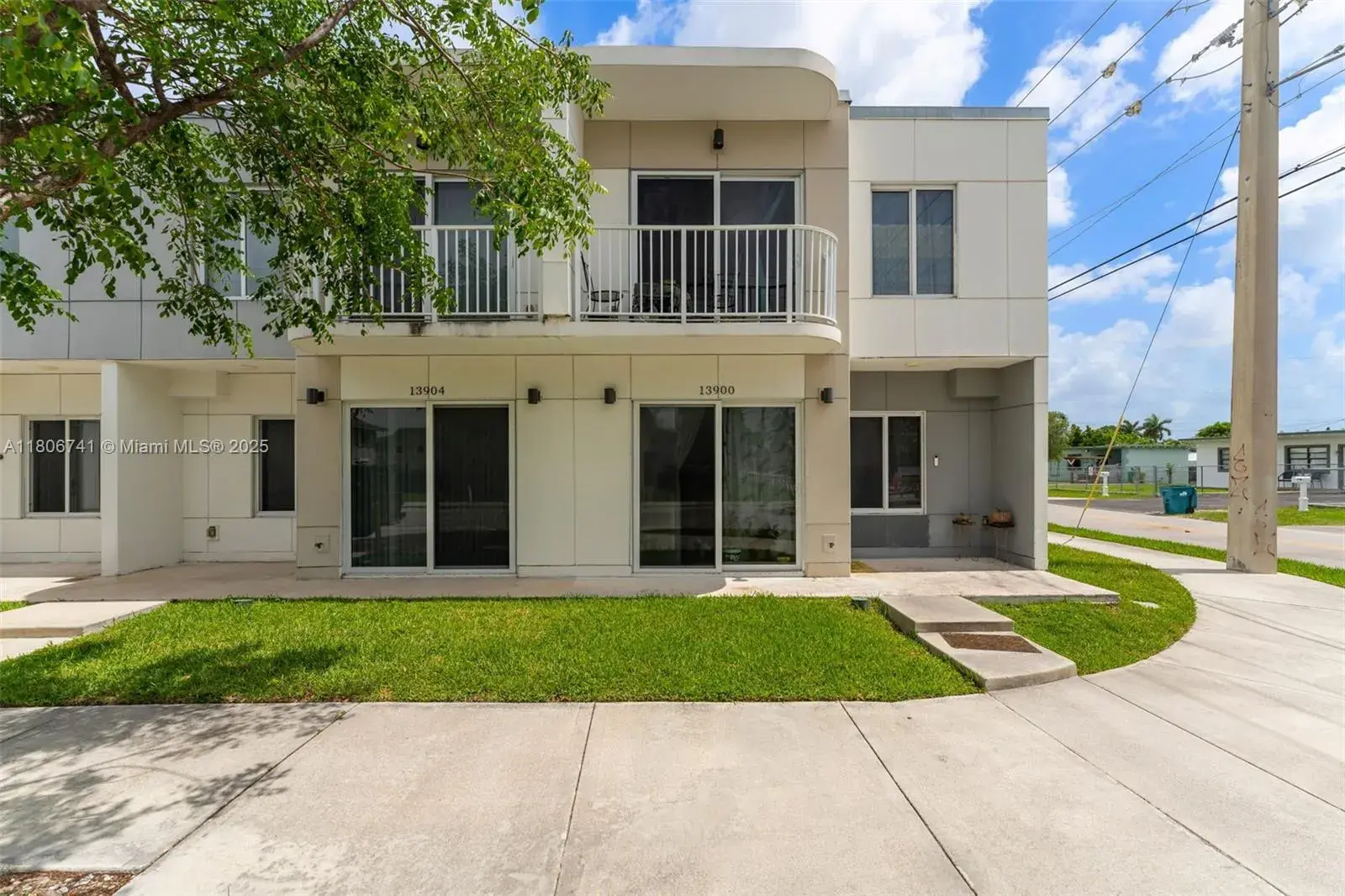 13900 SW 259th Way, Homestead FL 33032