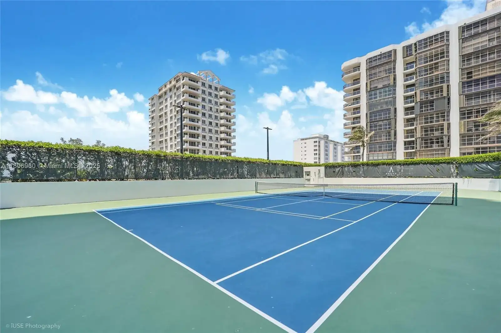 6365 Collins Ave # 2206, Miami Beach FL 33141 photo 2