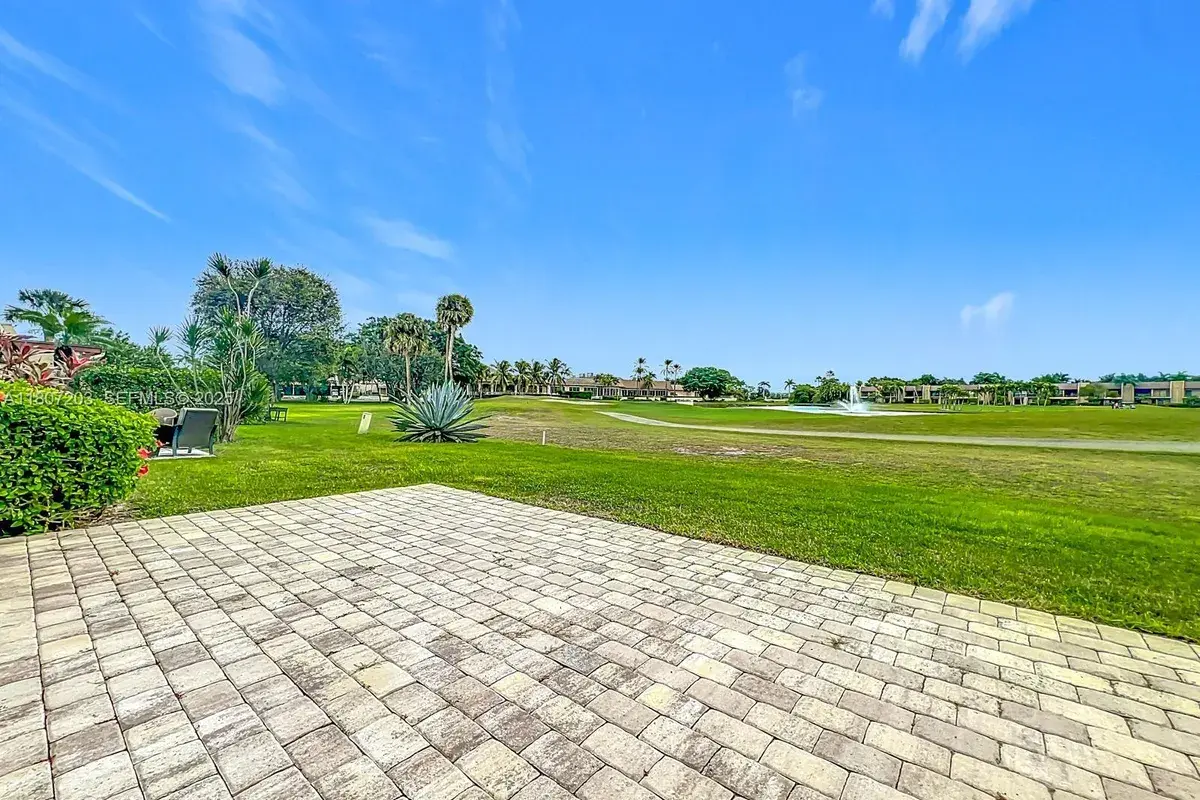 4545 Luxemburg Ct # 103, Lake Worth FL 33467