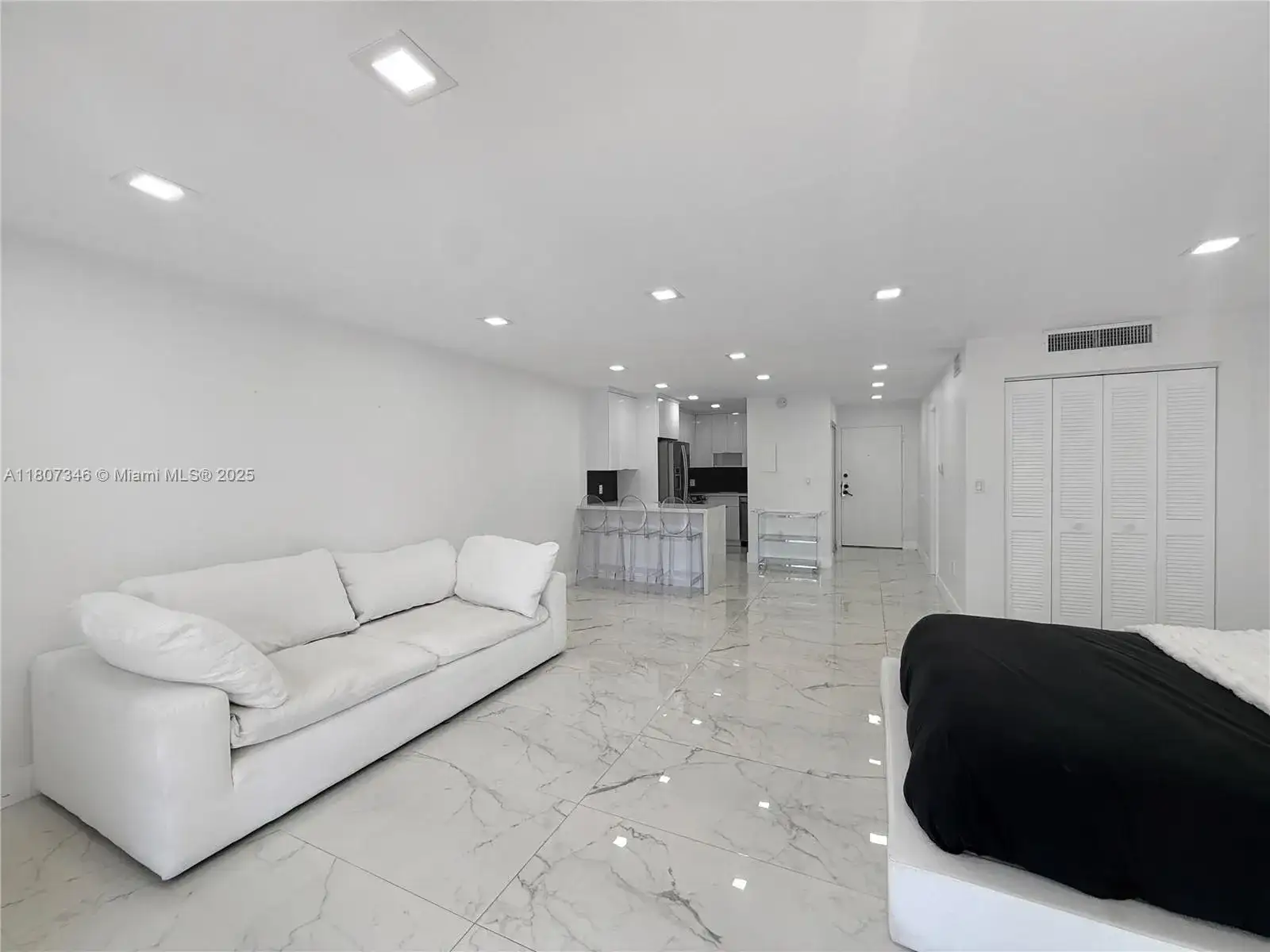 1650 NE 115th St # 207, Miami FL 33181 photo 5