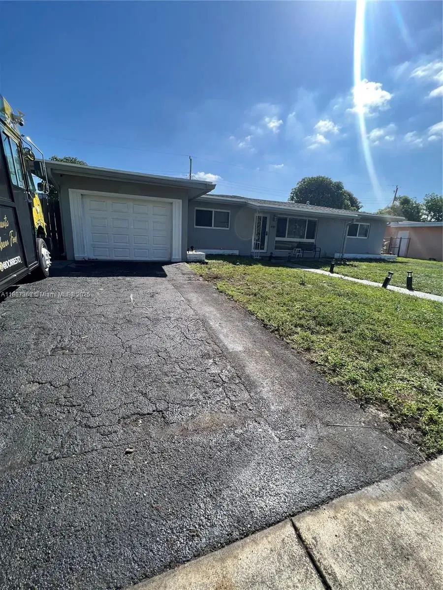 410 Pennsylvania Ave # 1, Fort Lauderdale FL 33312
