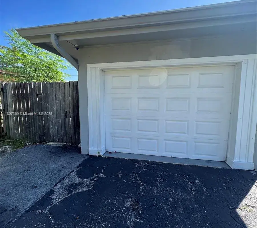 410 Pennsylvania Ave # 1, Fort Lauderdale FL 33312