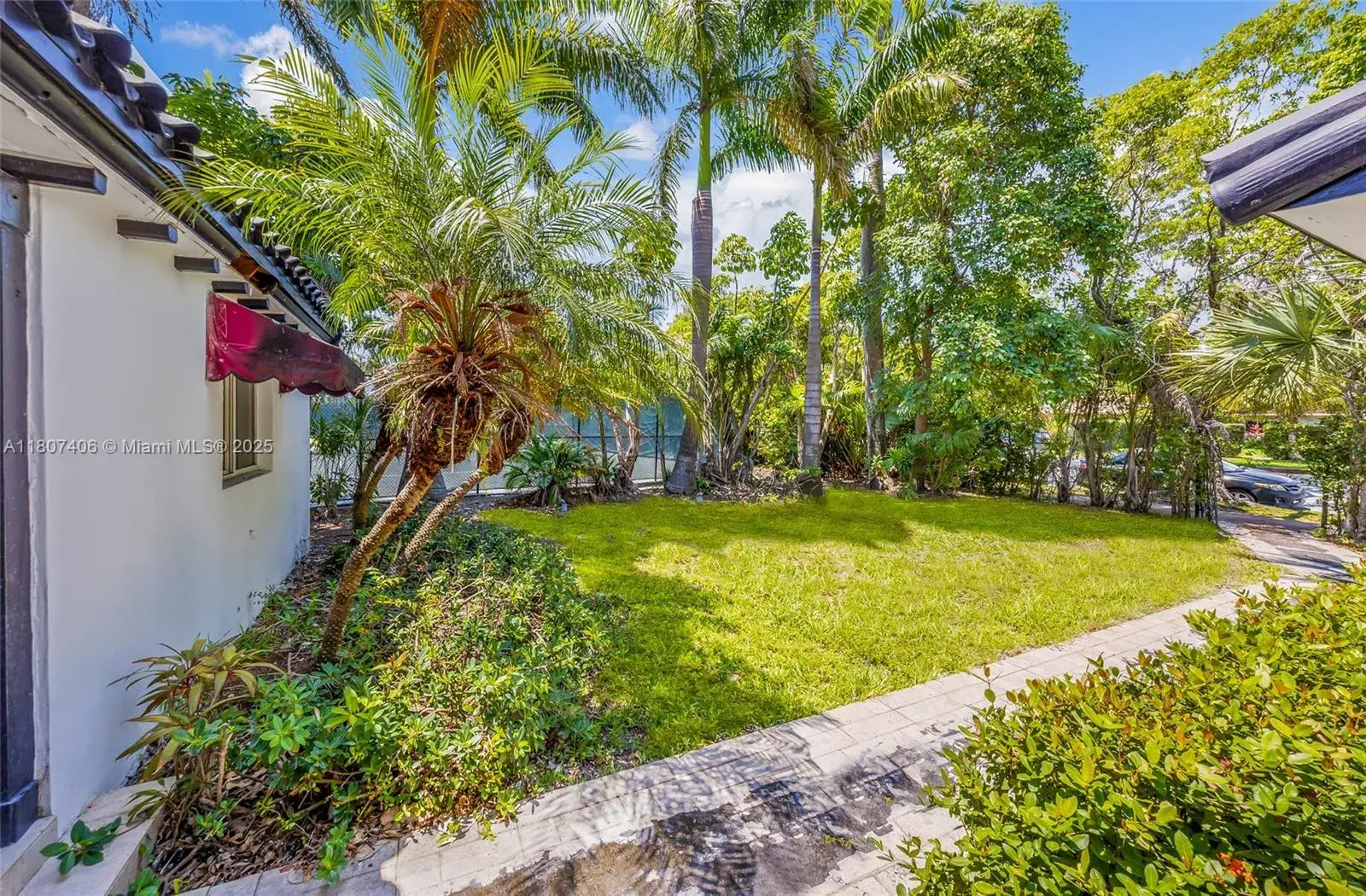 5757 Alton Rd, Miami Beach FL 33140