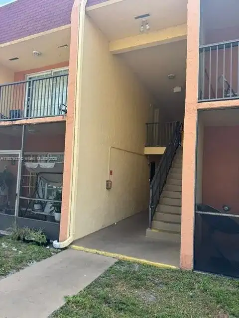 2970 NW 55th Ave # 2C, Lauderhill FL 33313 photo 3