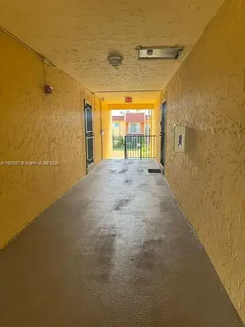 2970 NW 55th Ave # 2C, Lauderhill FL 33313 photo 4