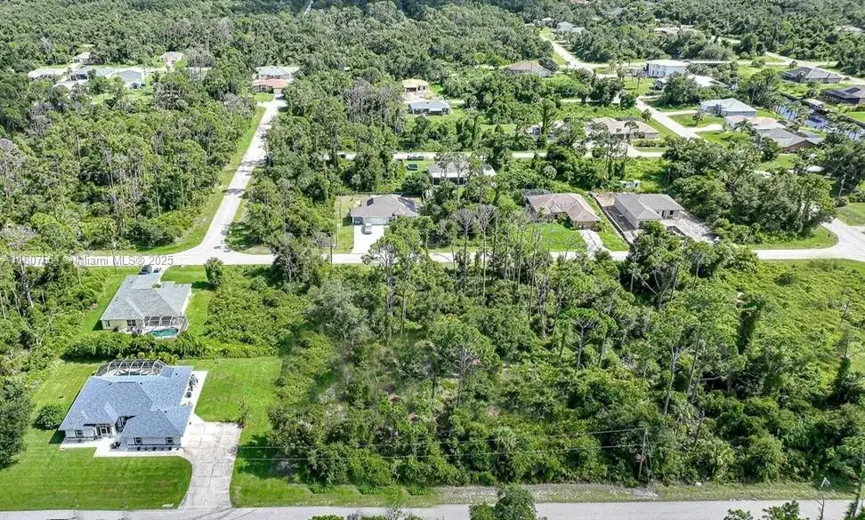 3081 Guilford St, Port Charlotte FL 33948 photo 2