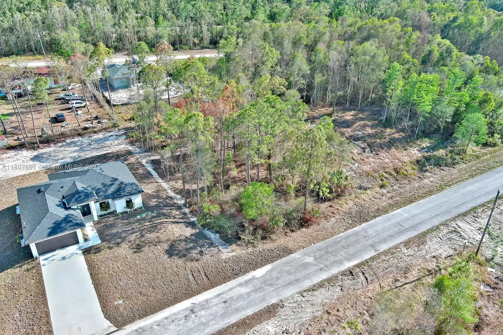 634 LADD ST, Lehigh Acres FL 33974 photo 3