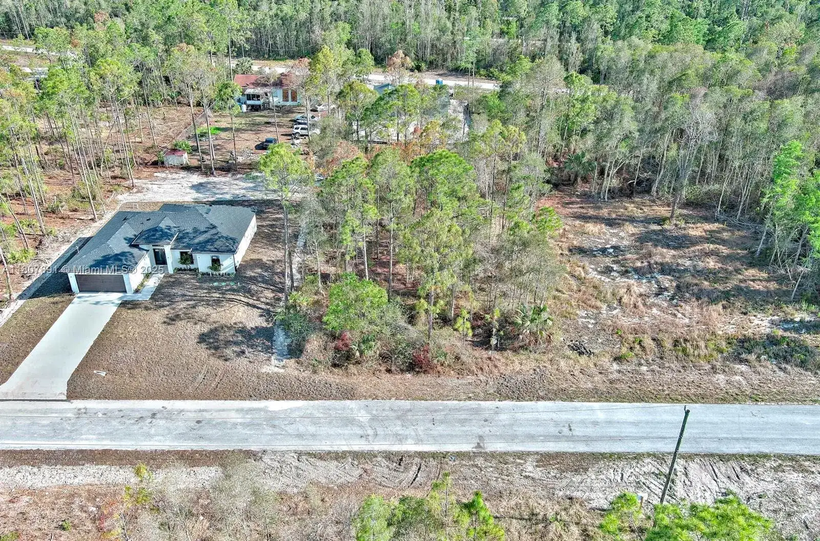 634 LADD ST, Lehigh Acres FL 33974 photo 4