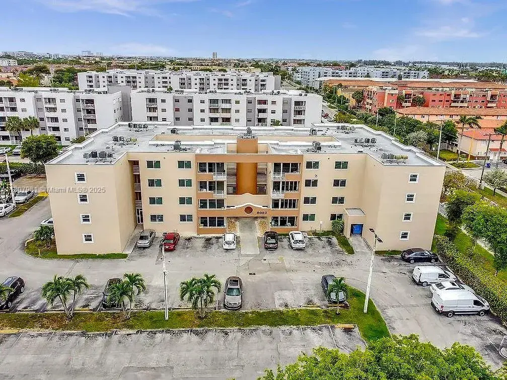 8050 NW 8th St # 1105, Miami FL 33126