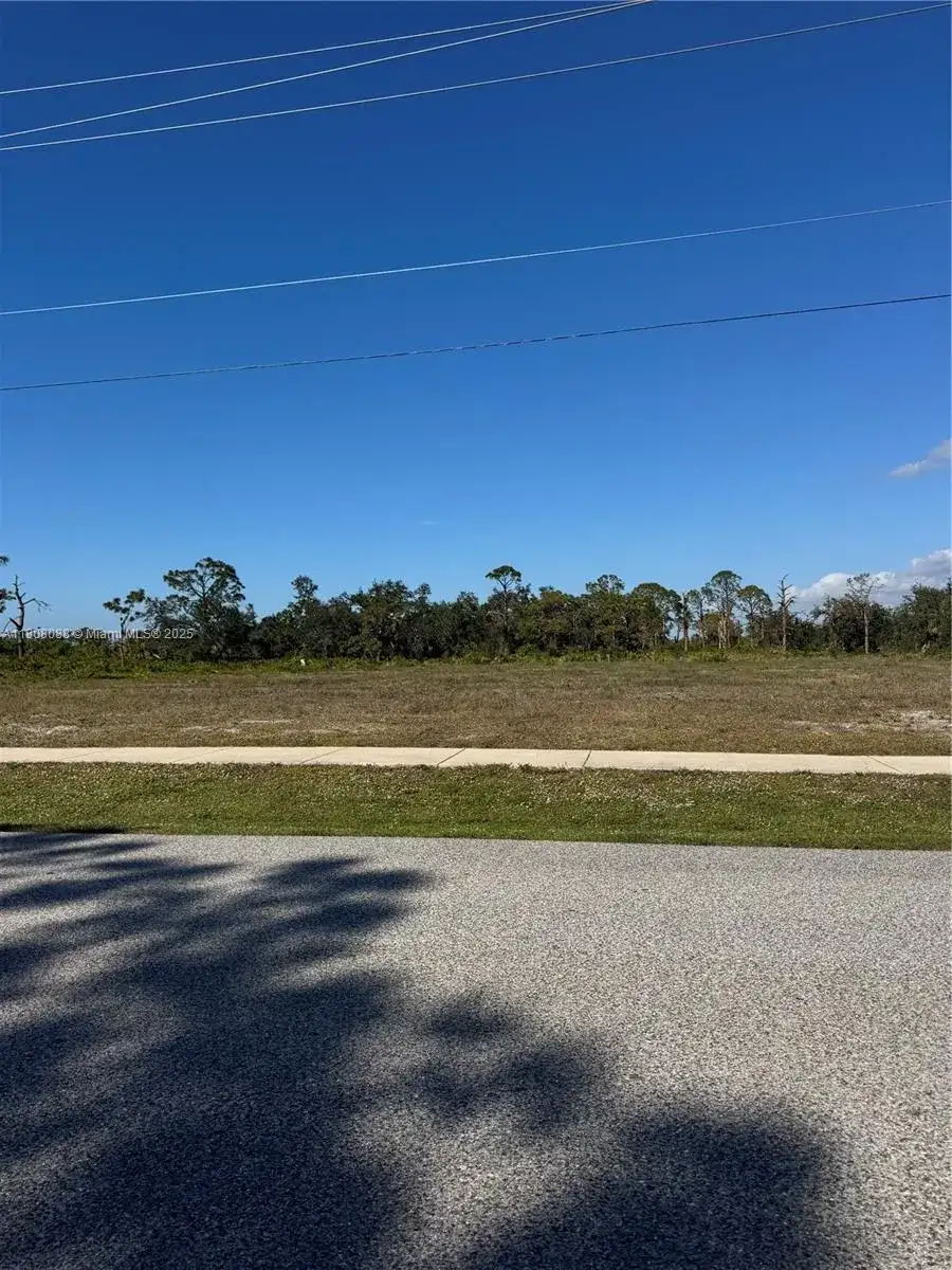 23 ROTONDA PLPz, Other City - In The State Of Florida FL 33947 photo 2