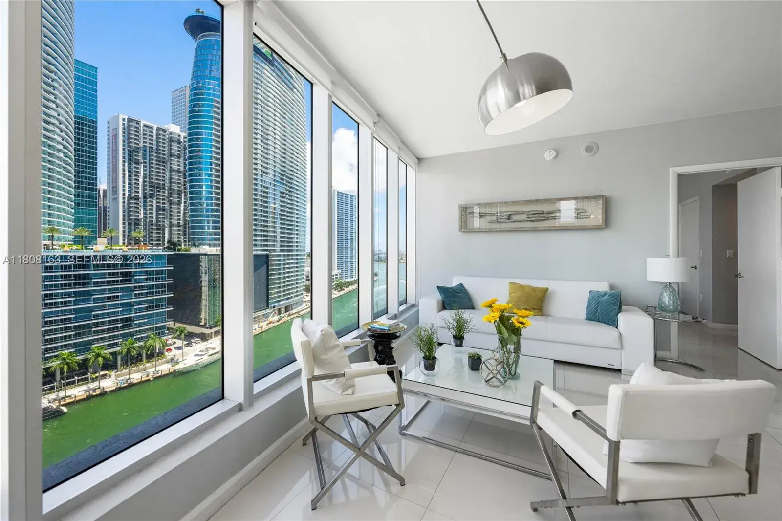 2 bedroom 2 bath Residential for sale at 485 Brickell Ave # 1604, Miami FL 33131