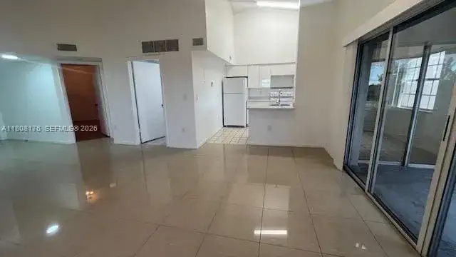 2881 N Oakland Forest Dr # 309, Oakland Park FL 33309 photo 3