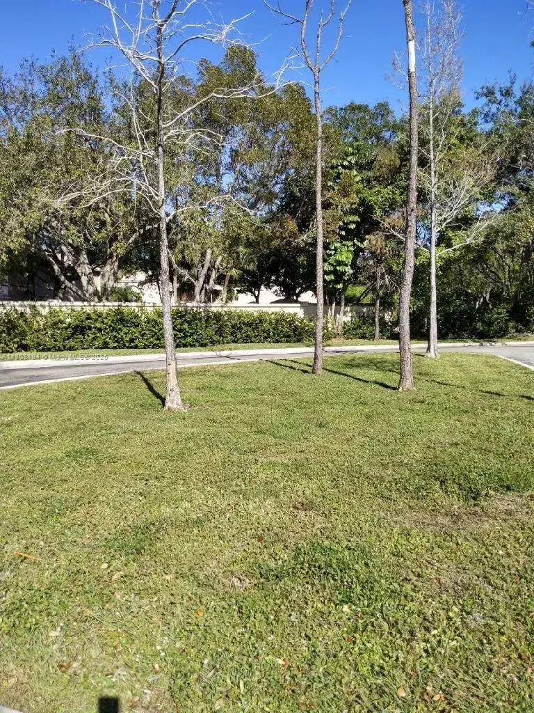 8191 Wiles Rd, Coral Springs FL 33067