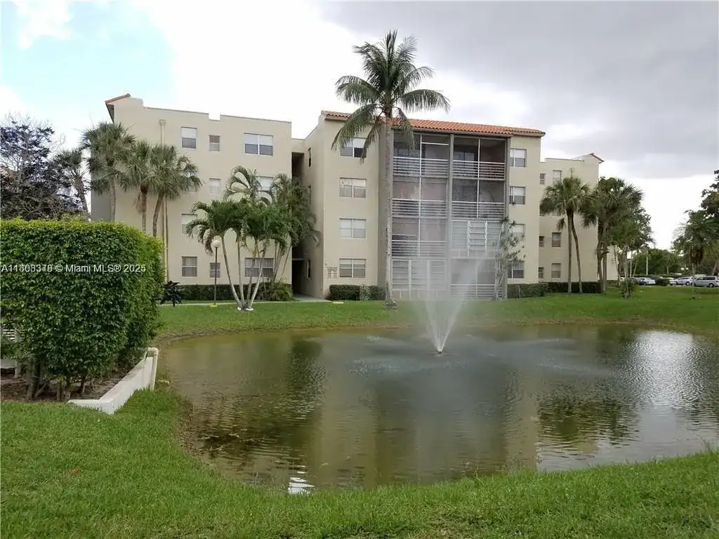 1800 SW 81st Ave # 1105, North Lauderdale FL 33068 photo 4