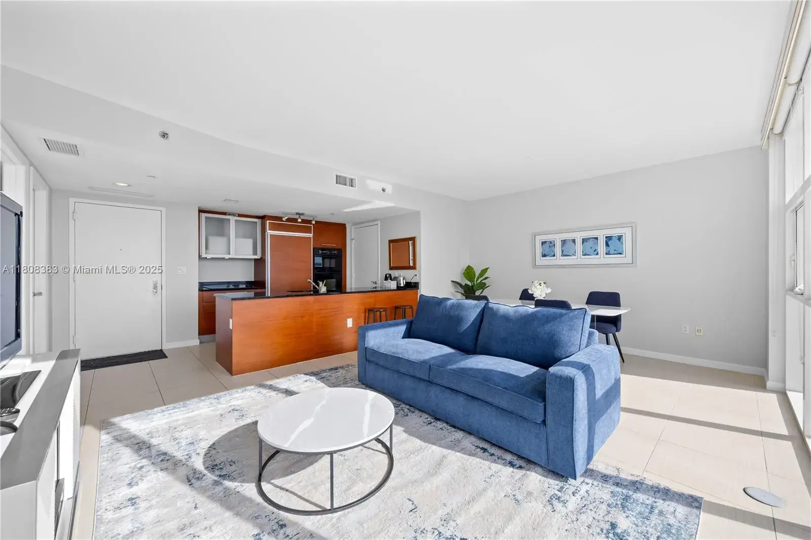 1830 S Ocean Dr # 1807, Hallandale Beach FL 33009