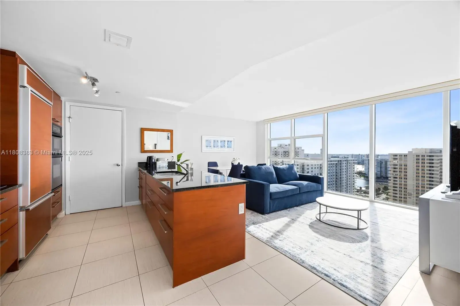 1830 S Ocean Dr # 1807, Hallandale Beach FL 33009