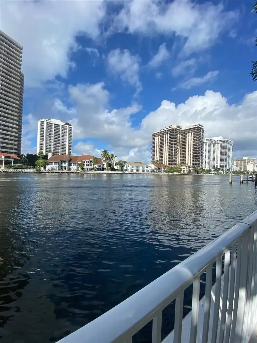 19390 Collins Ave # 217, Sunny Isles Beach FL 33160 photo 3